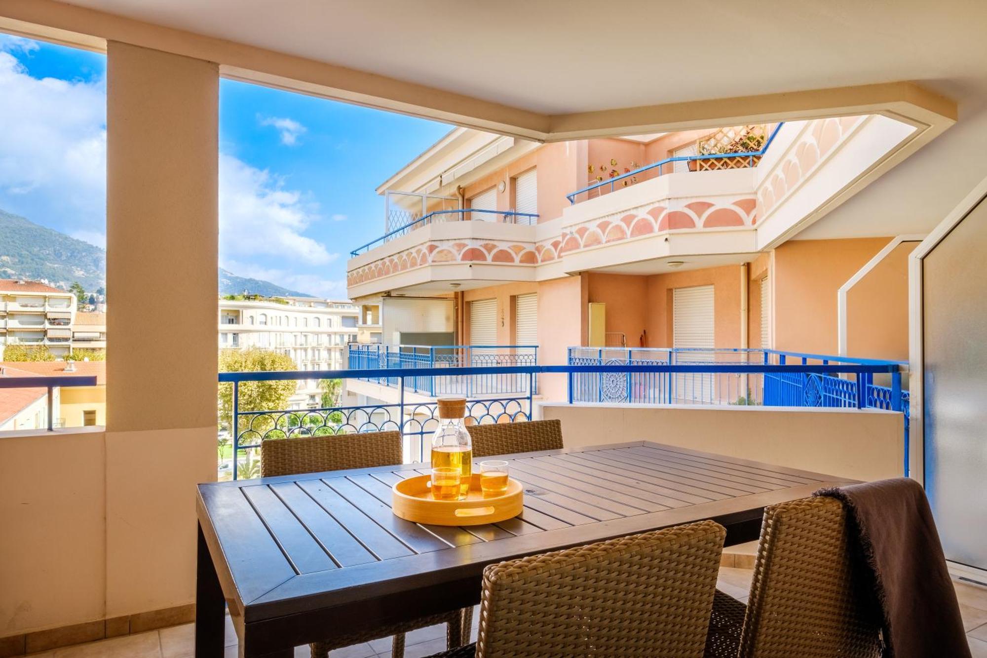 Residence Pierre & Vacances Les Rivages Du Parc Menton Exteriér fotografie