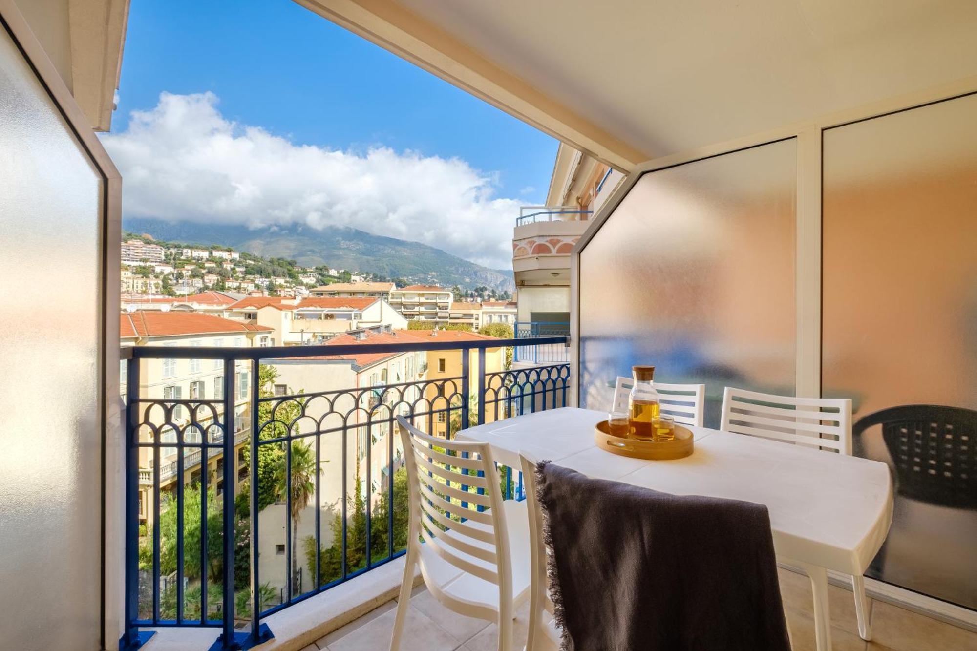 Residence Pierre & Vacances Les Rivages Du Parc Menton Exteriér fotografie